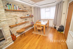 Photo 15- click for photo gallery